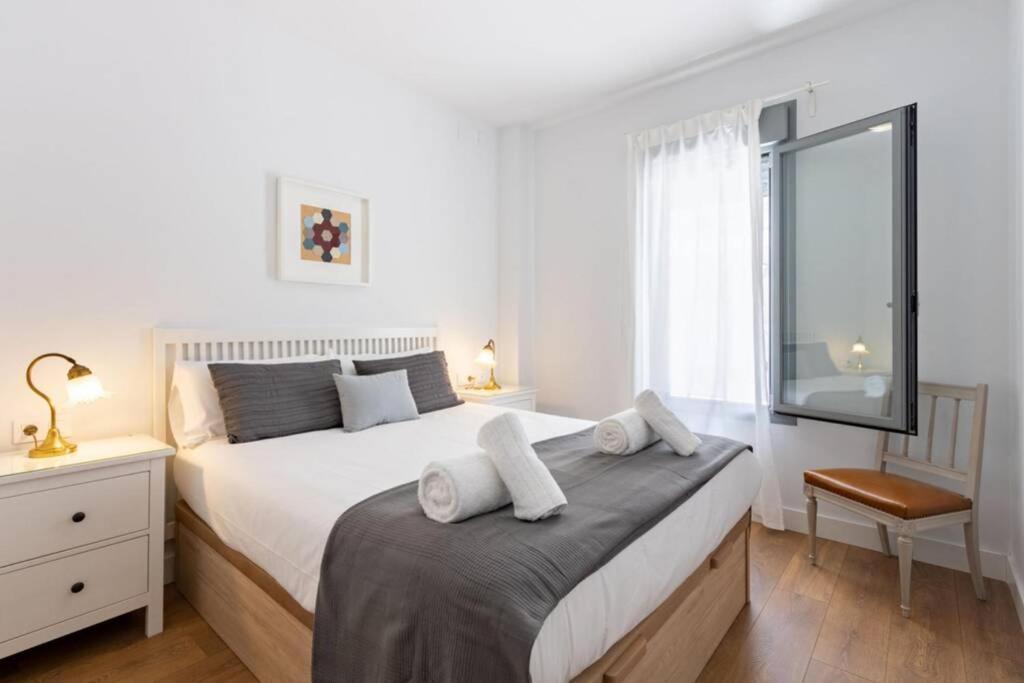 Triana Pages Oasis By Valcambre Apartment Seville Ngoại thất bức ảnh