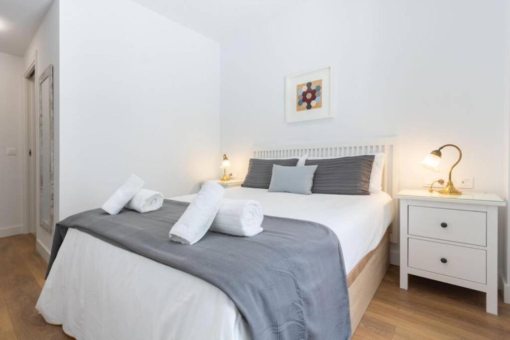 Triana Pages Oasis By Valcambre Apartment Seville Ngoại thất bức ảnh